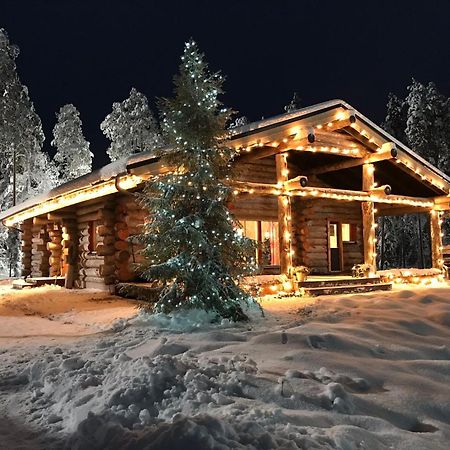 Hotel Napapiirin Jaervilomat à Luukonniemi Extérieur photo